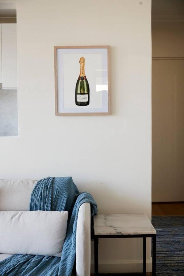 A Touch Of Tuscan Charm Off Toorak Road * Melbourne