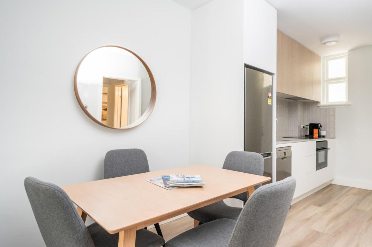 Apartment West St Kilda, Acland St, Luna Pk Car Melbourne