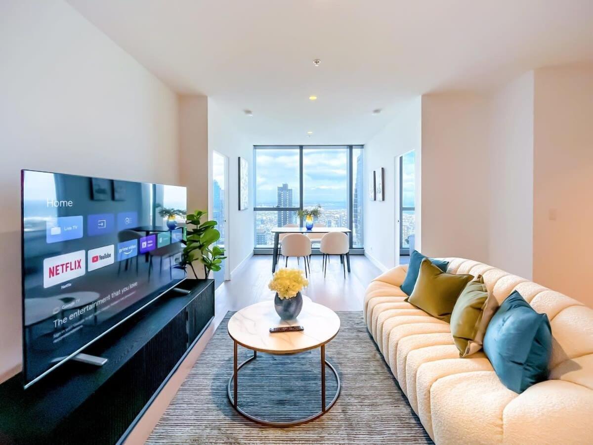 Luxury Cbd Skyline View Lv58 Apartment *