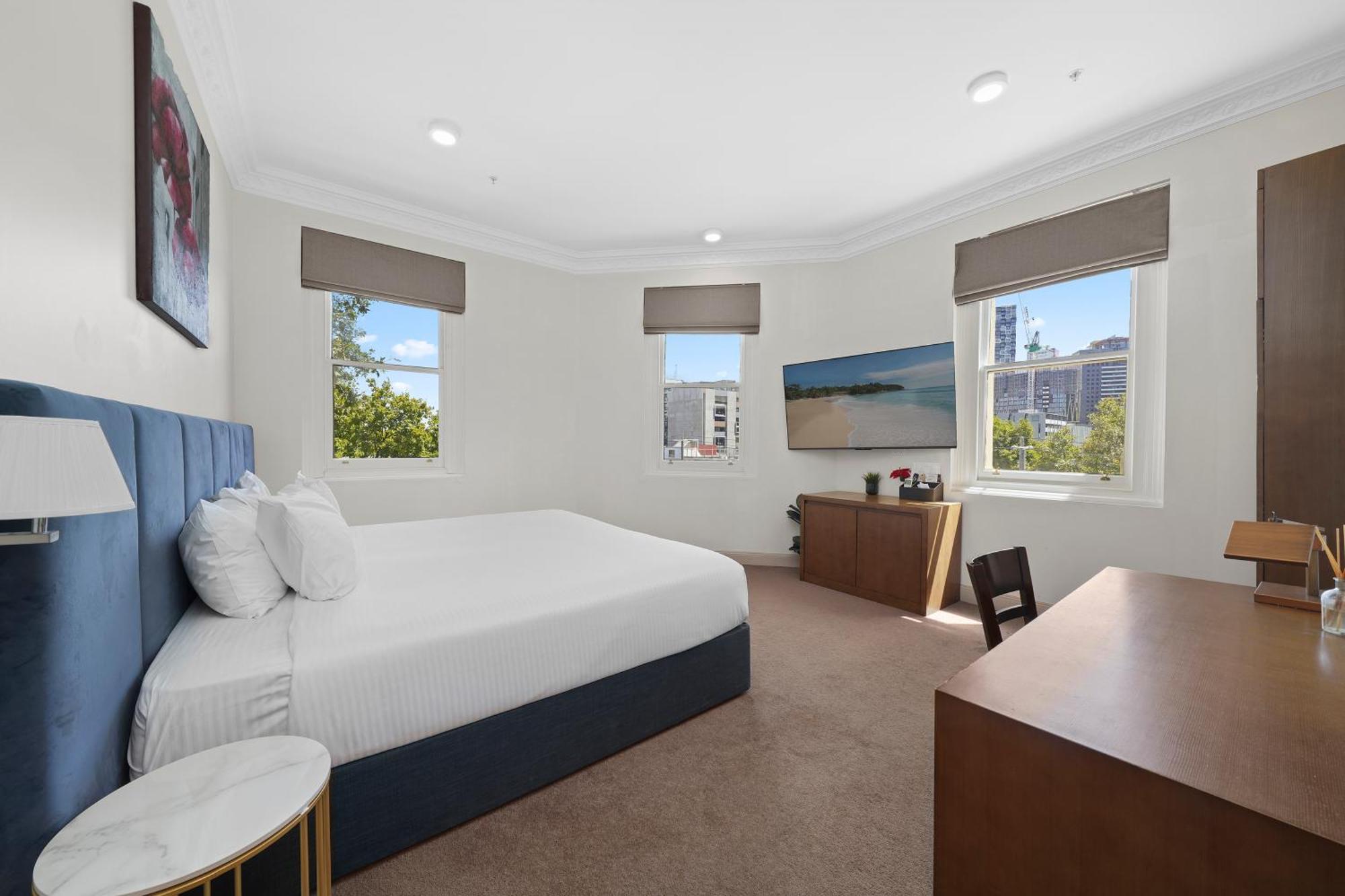 Hotel Clarendon Melbourne