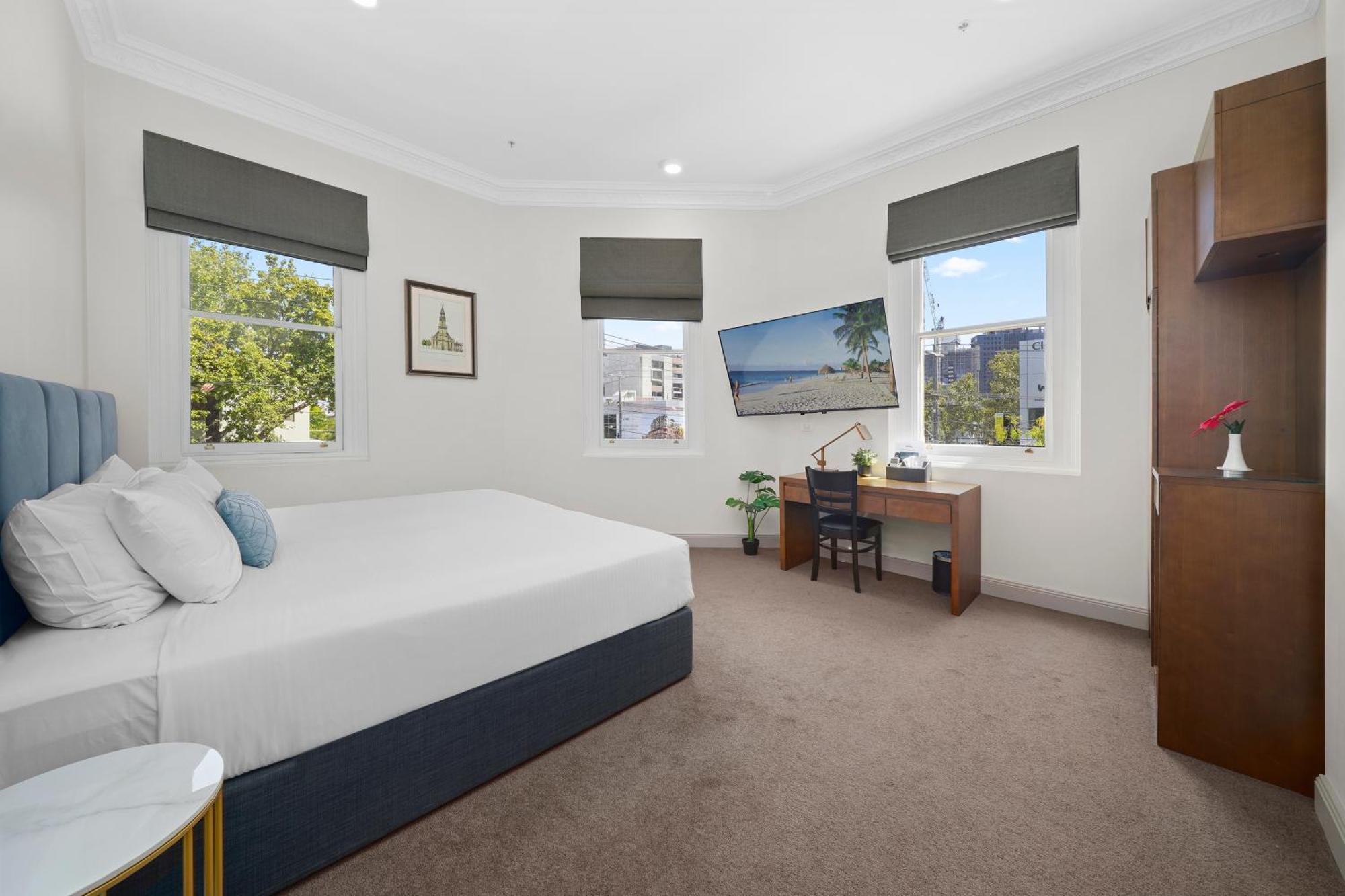 Clarendon 4* Melbourne