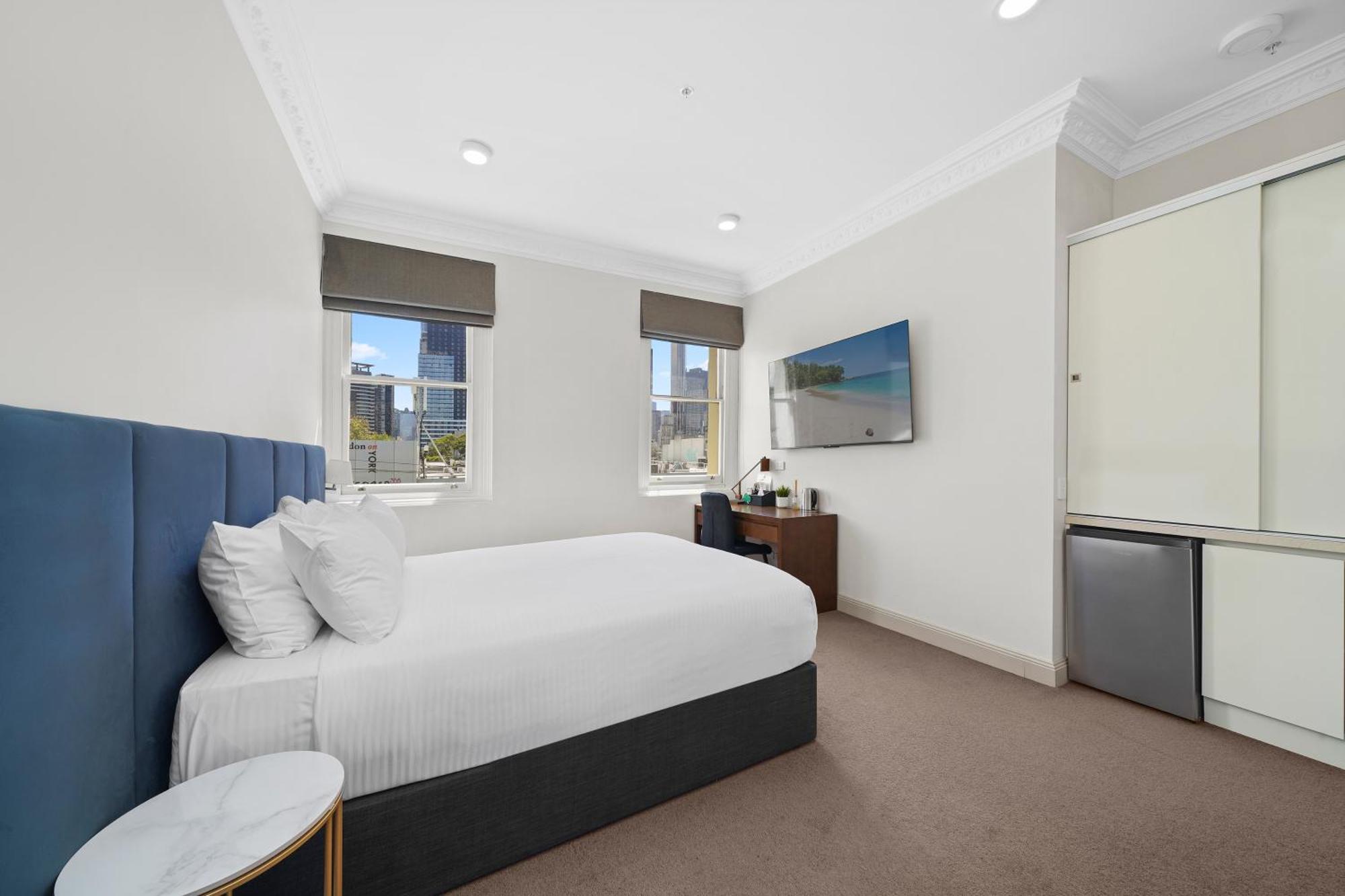 Clarendon Hotel