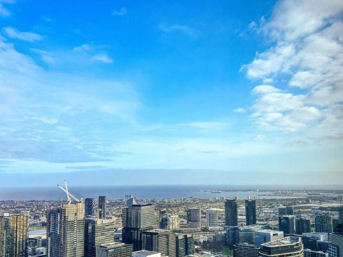 Luxury Cbd Skyline View Lv58 Melbourne