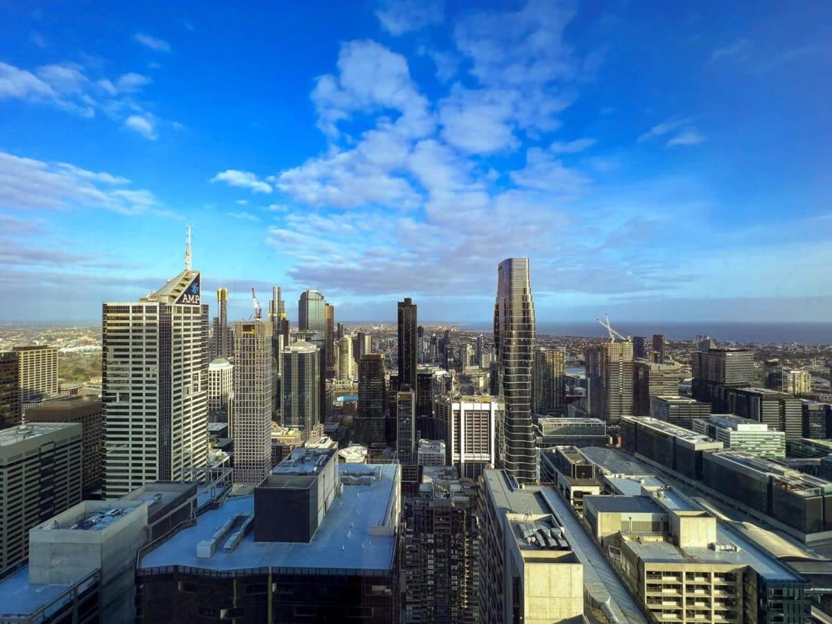 Luxury Cbd Skyline View Lv58 Apartment *