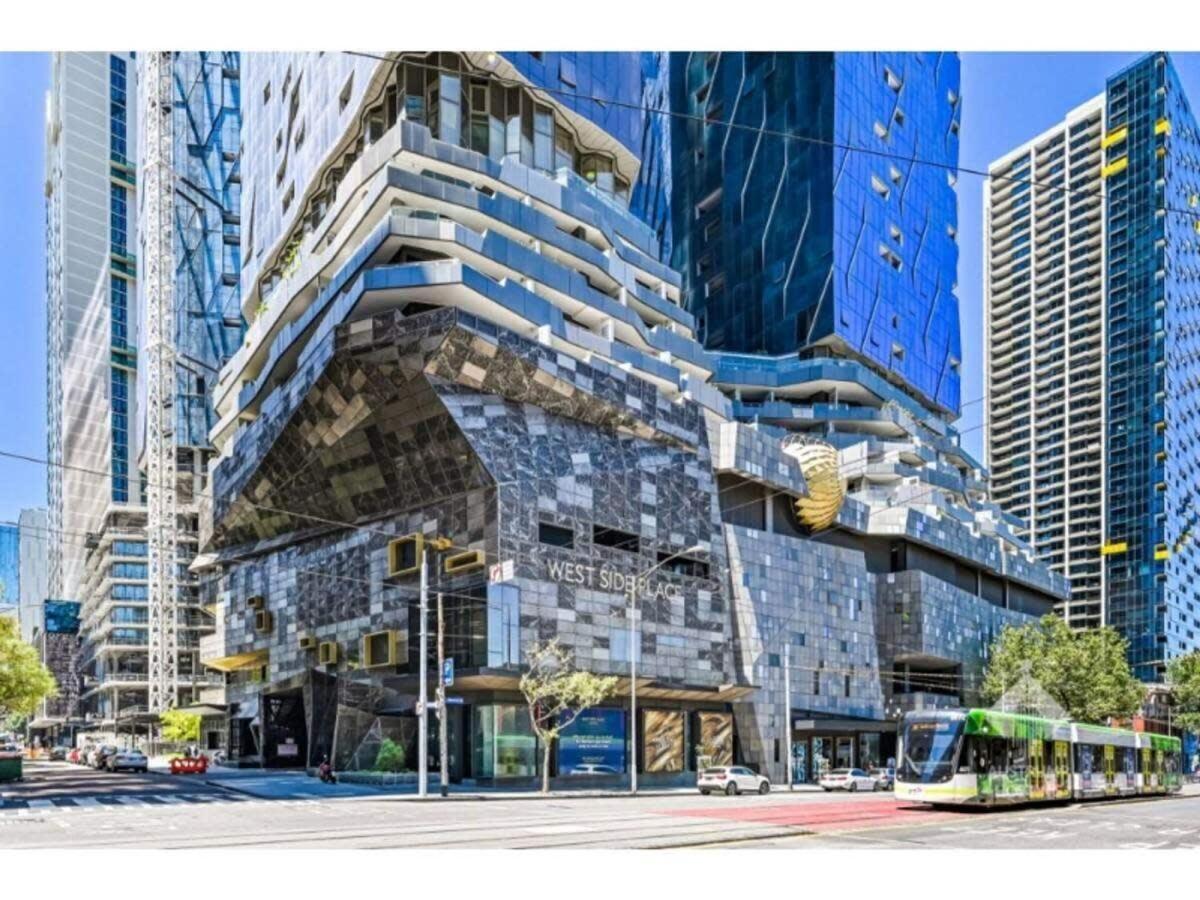 Luxury Cbd Skyline View Lv58
