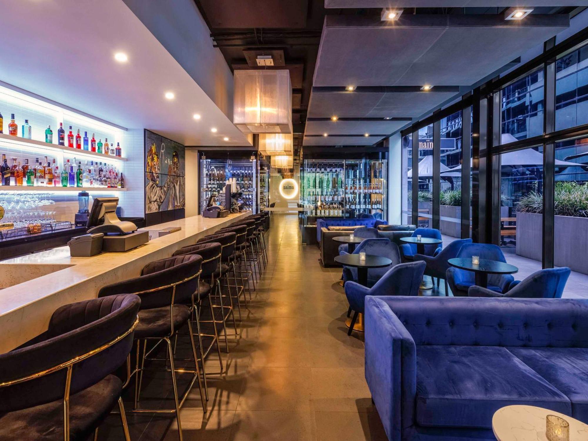 Mercure St Kilda Road Hotel