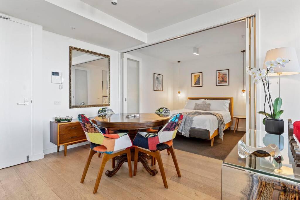 Iconic Apartment Melbourne
