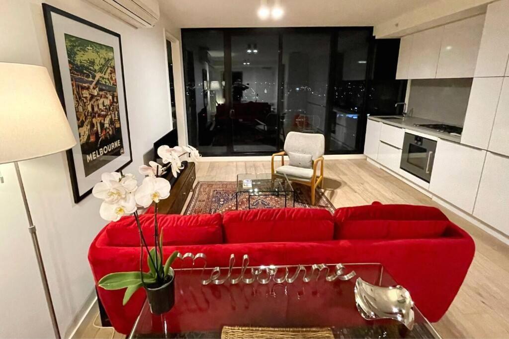 Iconic Apartment