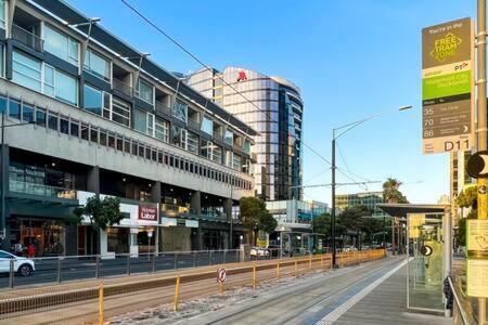 Luxury 4b Docklands Penthouse Water Views Holiday home