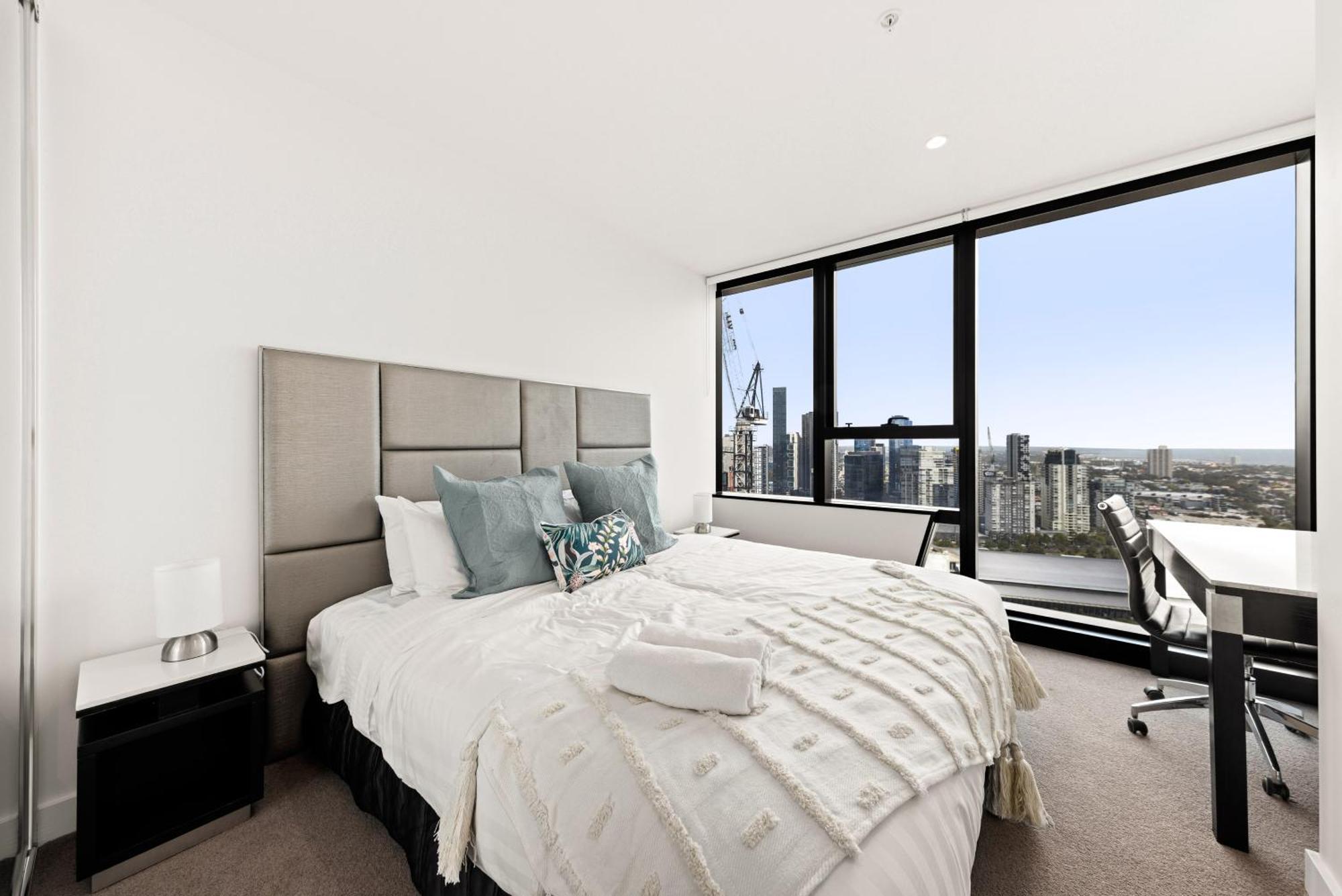 Convenient One Bedroom In Docklands