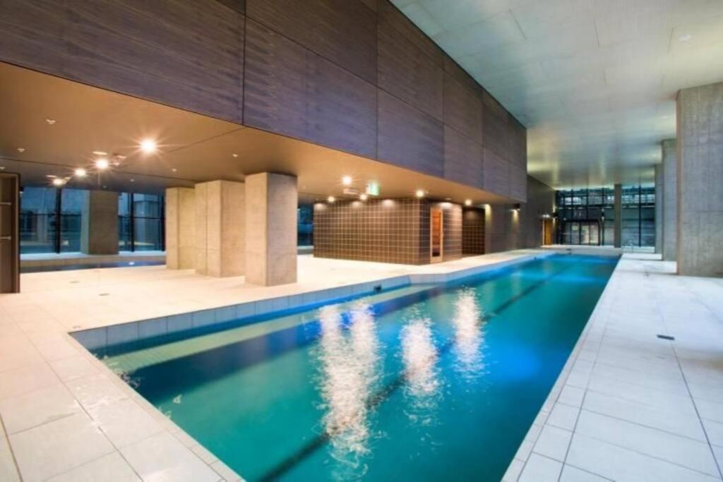 Glamorous 2bdr In Cbd Apartment Melbourne