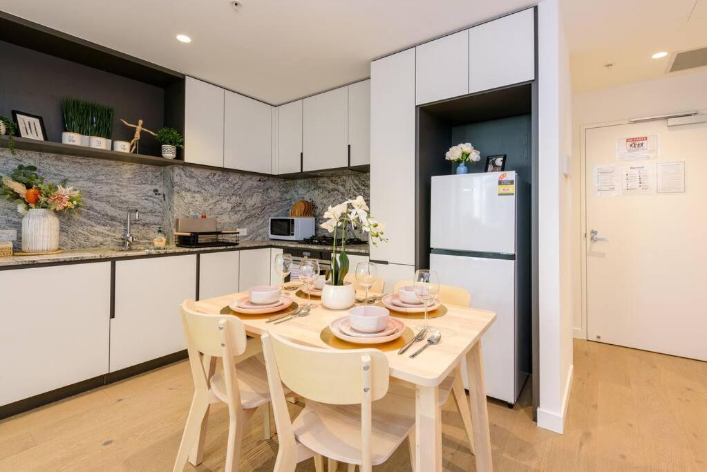 Glamorous 2bdr In Cbd Apartment Melbourne