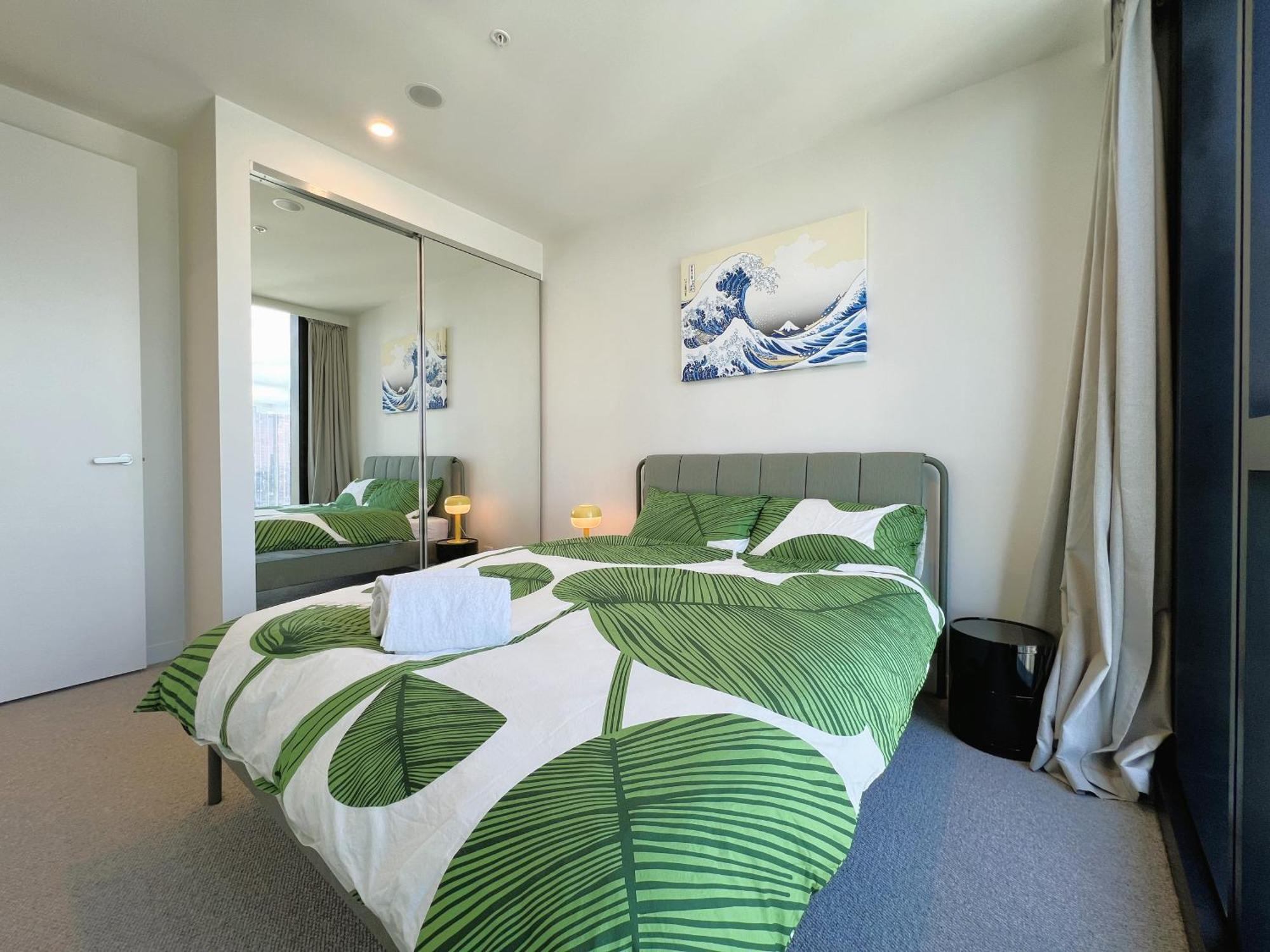 Apartment 1 Brm 1 Study, Southern Cross, Garden View, Lvl 45