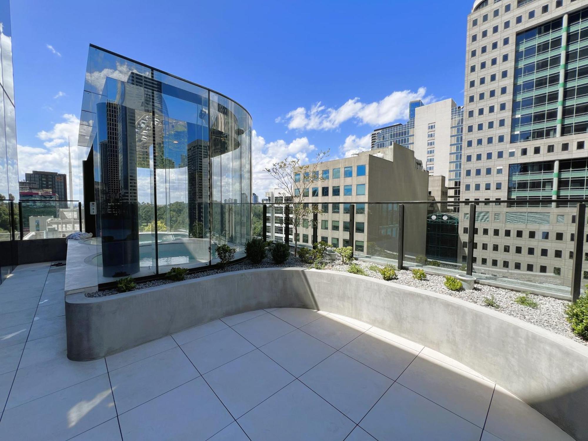 1 Brm 1 Study, Southern Cross, Garden View, Lvl 45 Melbourne