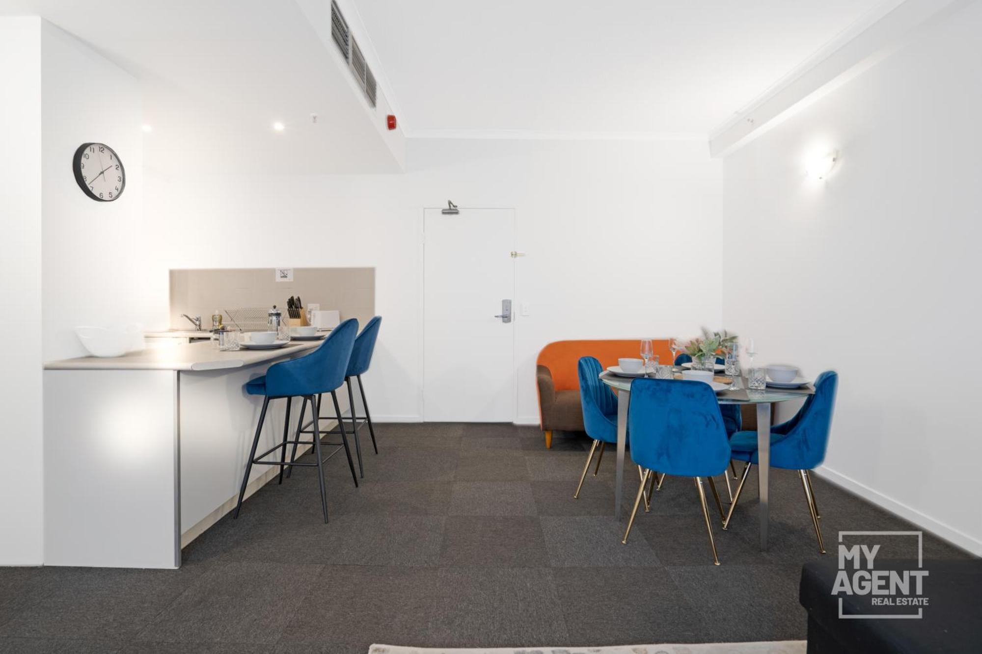Large 2-bedroom On Flinders *