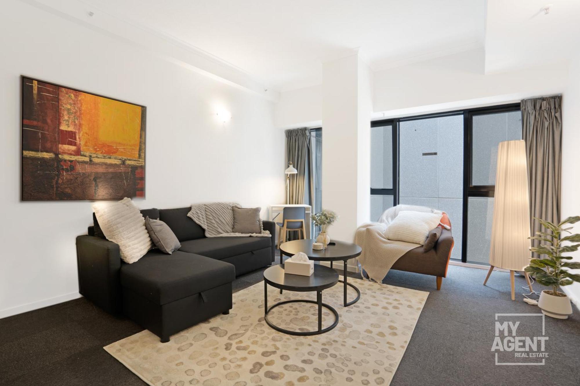 Large 2-bedroom On Flinders Melbourne