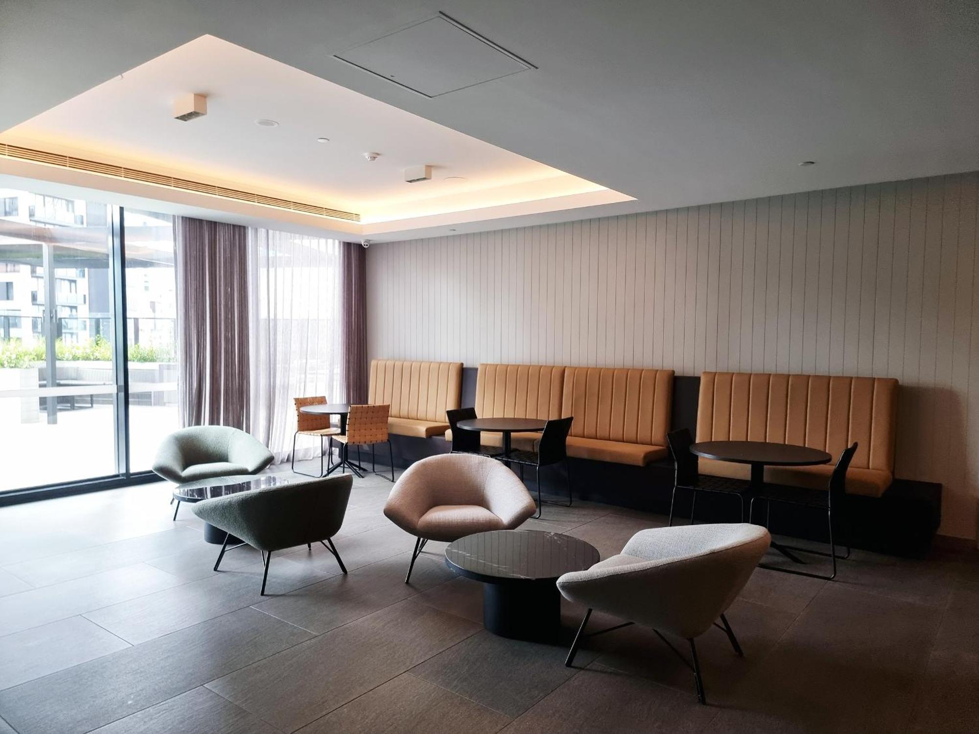 Apartment Southbank Modern
