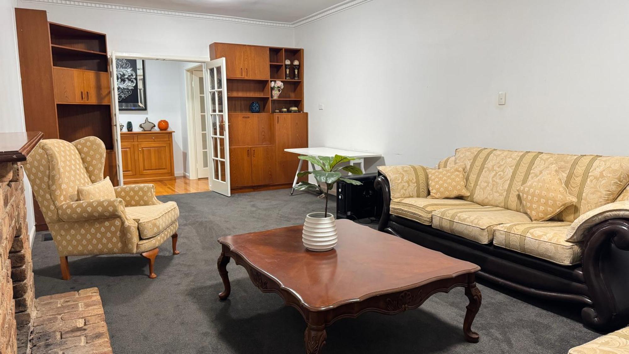 Luxury 5 Bedrooms, Pool, Quiet *