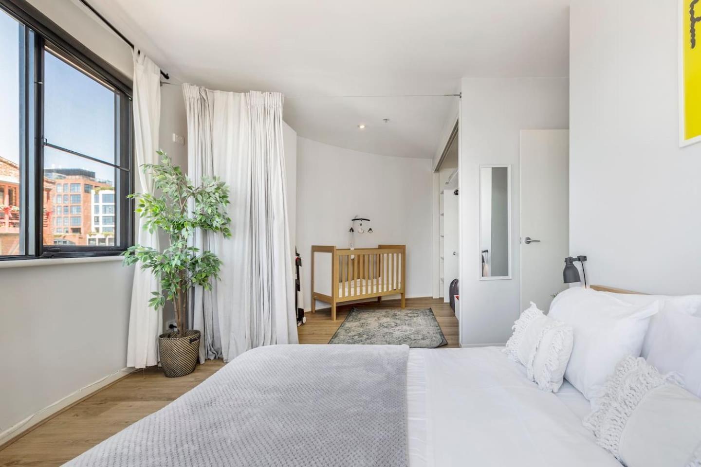 'the Arc' Upscale Heritage In Collingwood * Melbourne