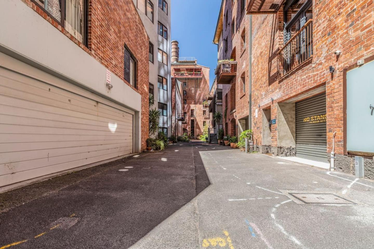 Apartment 'the Arc' Upscale Heritage In Collingwood *