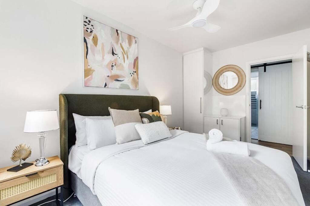 Urban - Stylish Courtyard Haven Off Malvern Rd * Melbourne