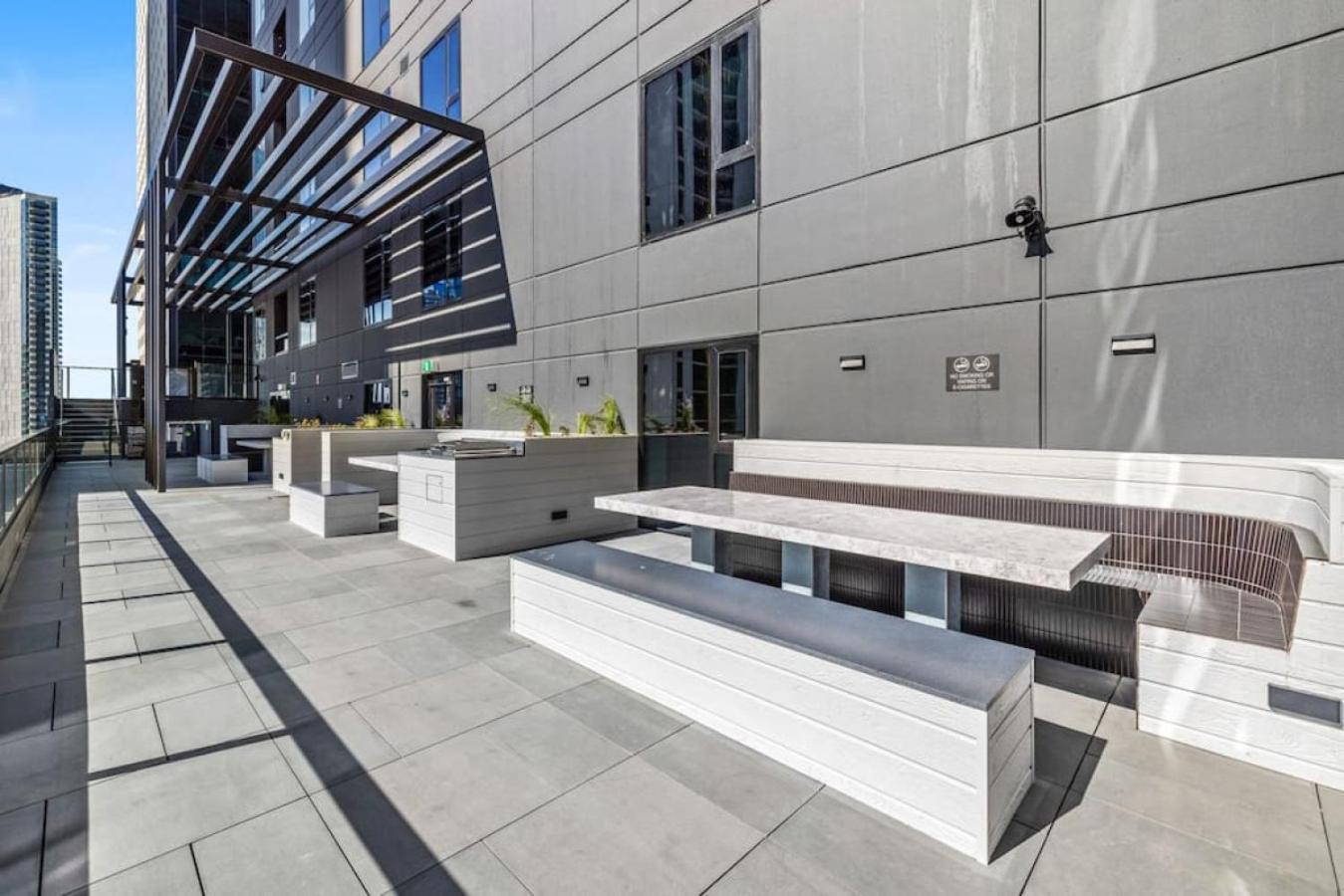 Stunning Stature Southbank 2bed * Melbourne