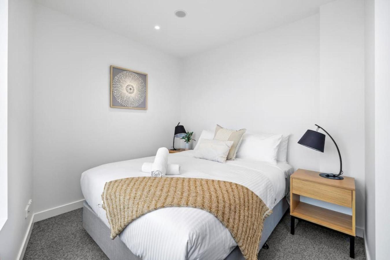 Stunning Stature Southbank 2bed