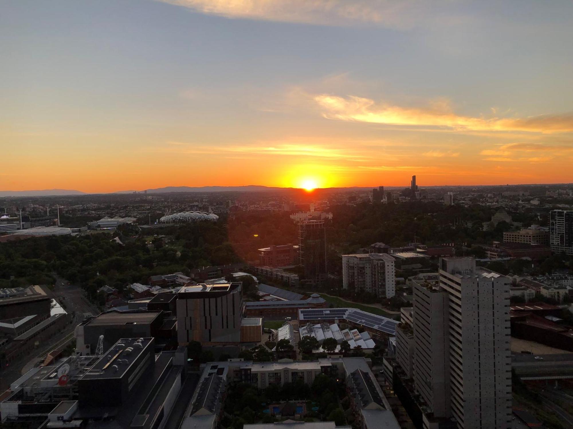 Apartment Modern 3 Bedroom With Amazing Views Melbourne