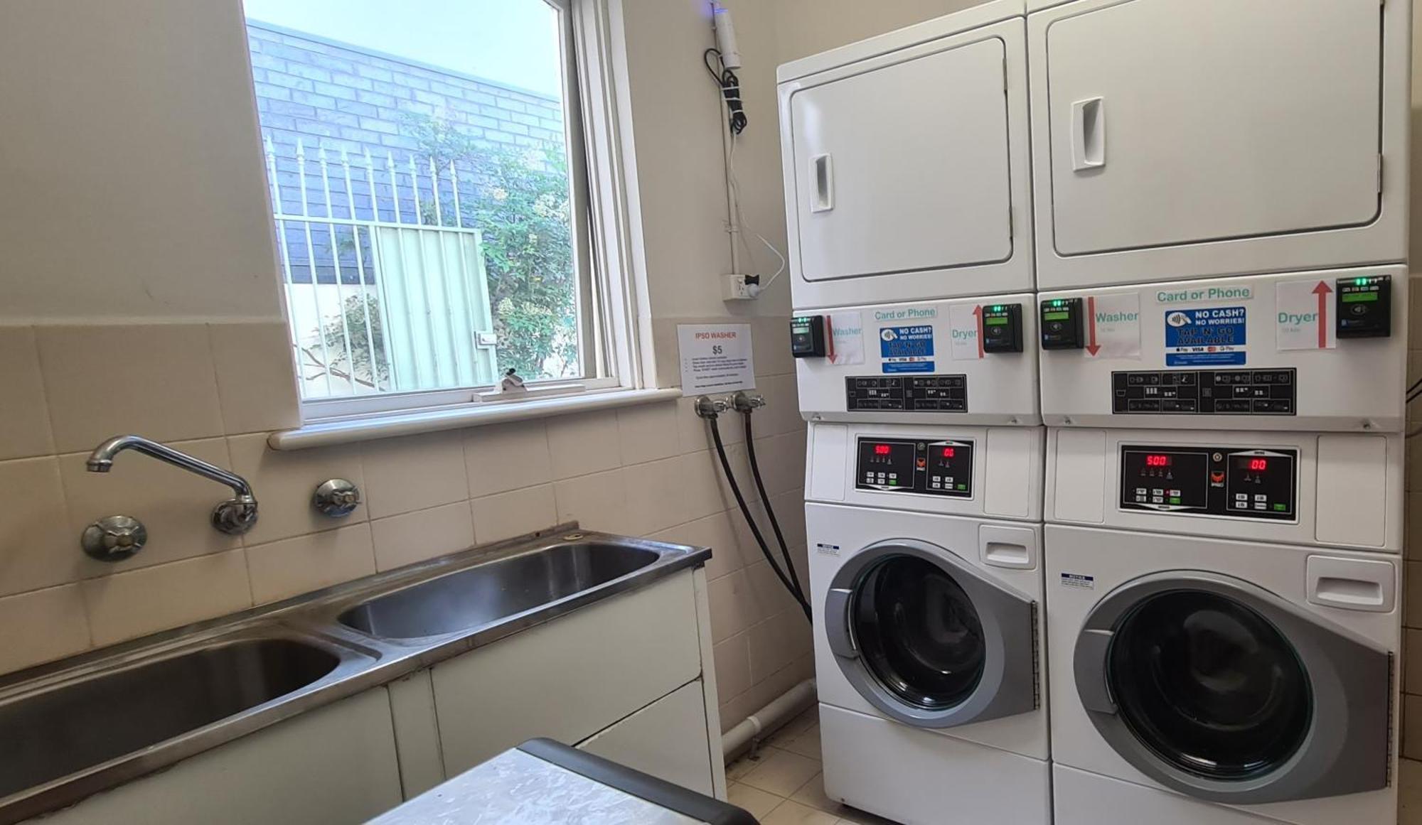 Brunswick Tower 3* Melbourne