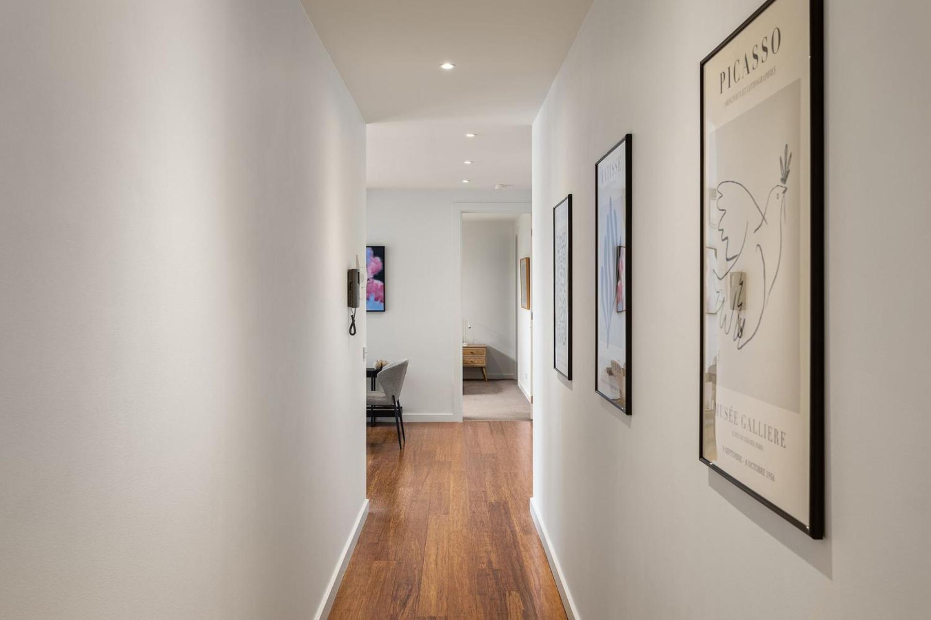 Boutique - Faraday Apartment