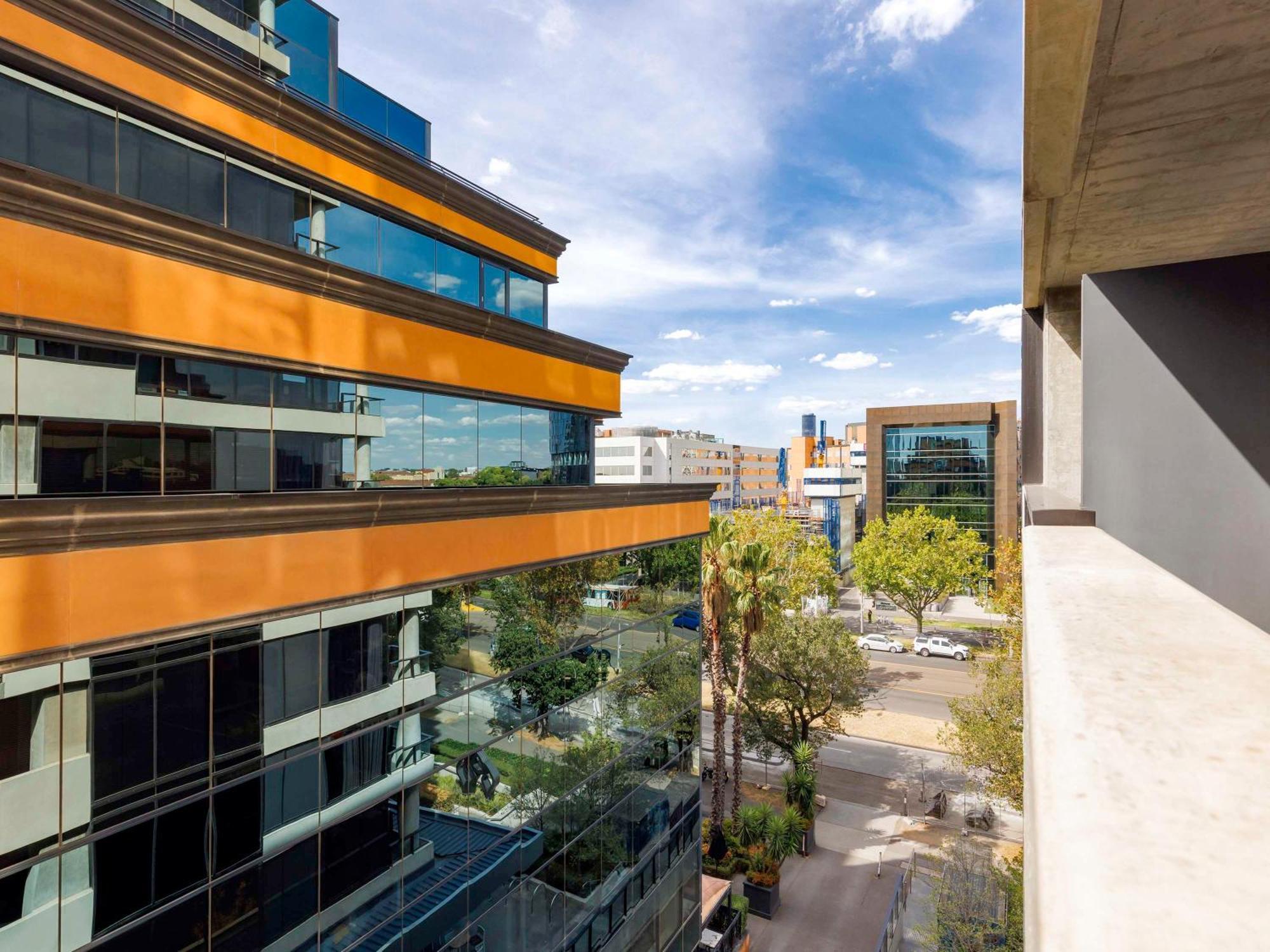 Mercure St Kilda Road 4* Melbourne