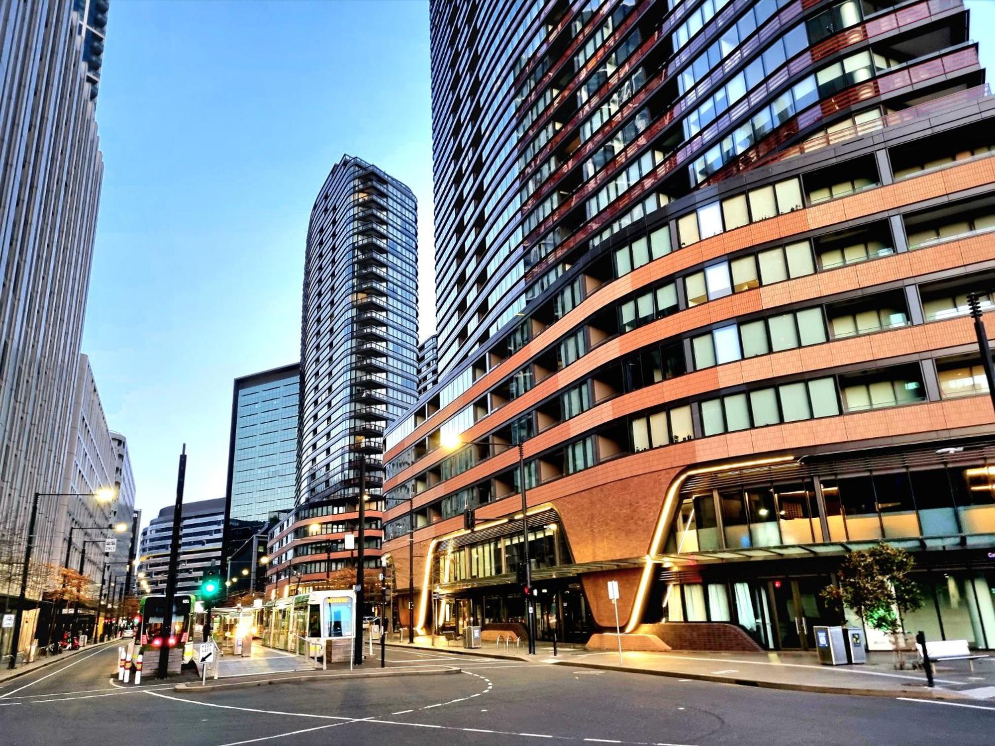 Apartment Docklands Riverside Views