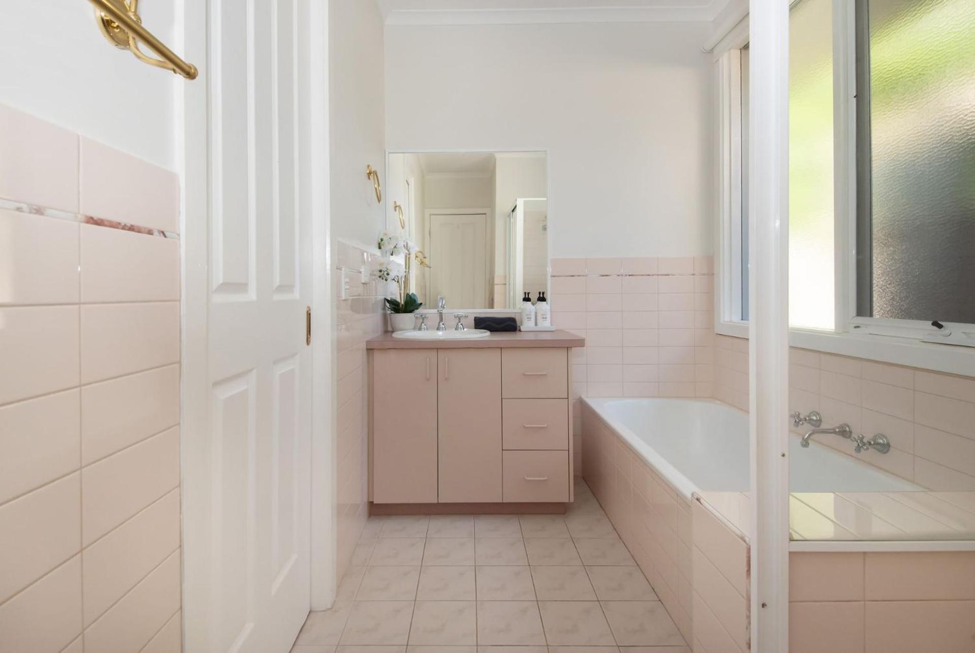 Charming In Beautiful Hampton Melbourne