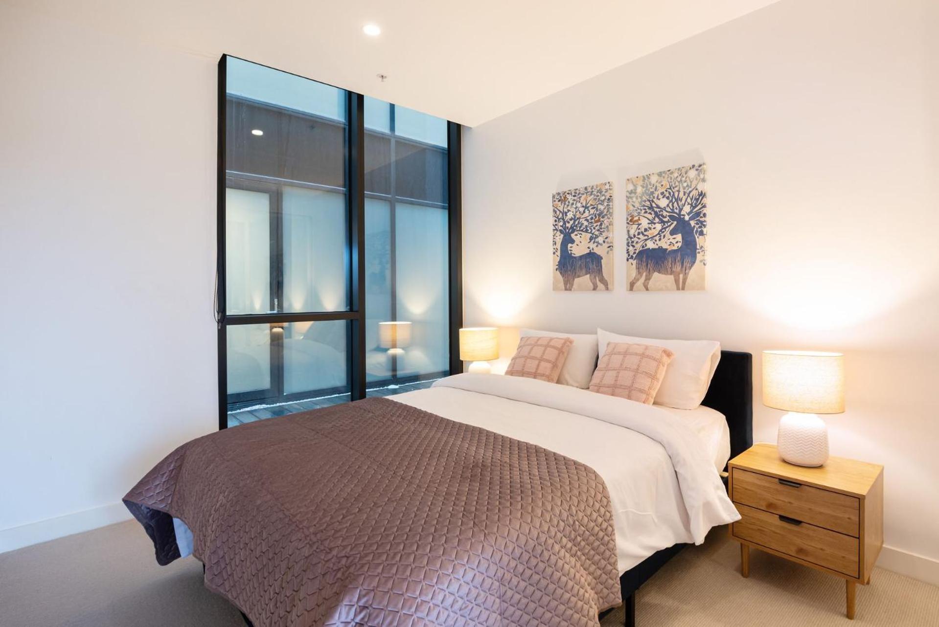Apartment Bayside Living At The Hampton Melbourne