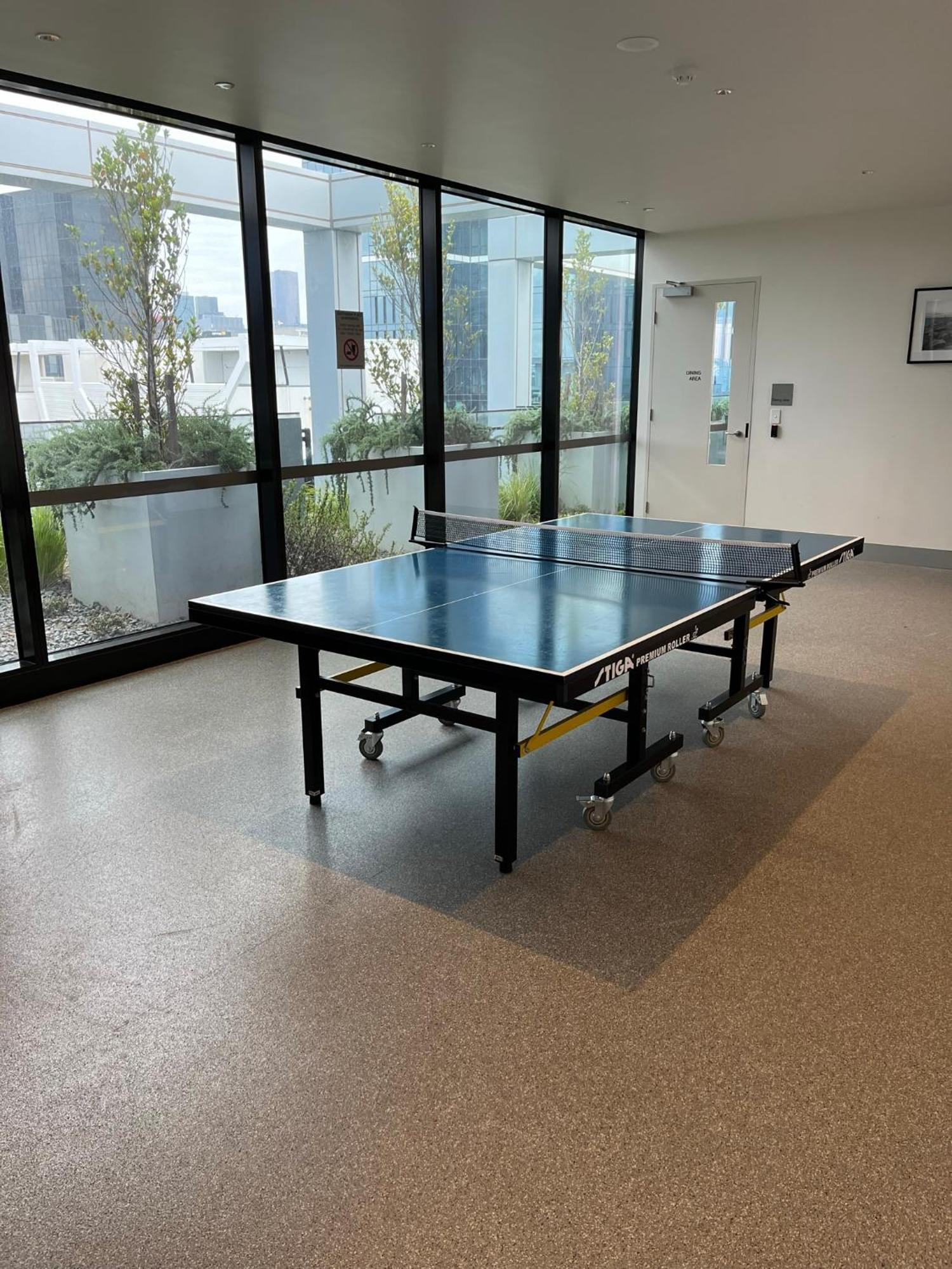 Modern 3 Bedroom With Amazing Views Apartment