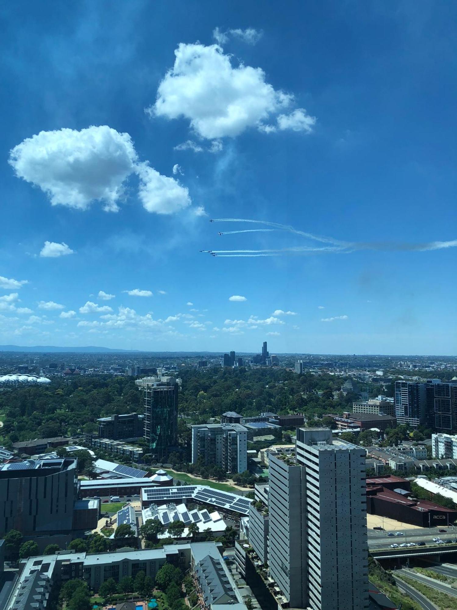 Apartment Modern 3 Bedroom With Amazing Views