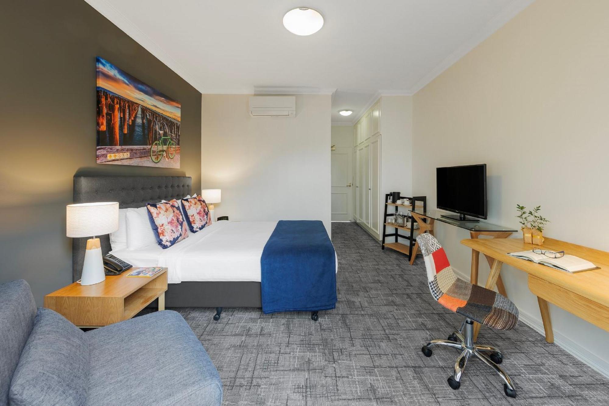 Kimberley Gardens Hotel, Serviced And Serviced Hotel Melbourne