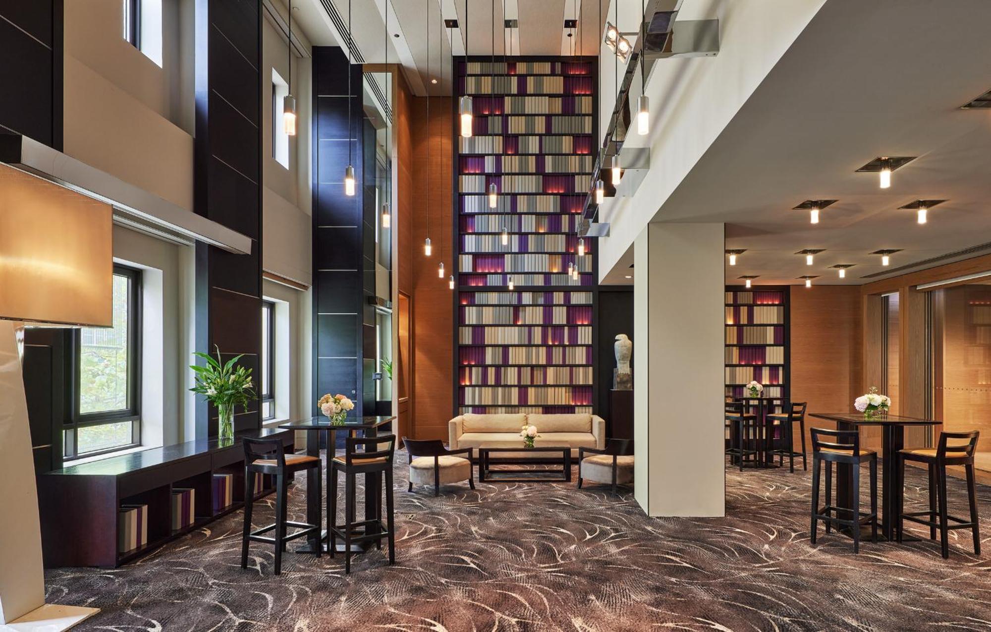 Grand Hyatt Hotel 5*