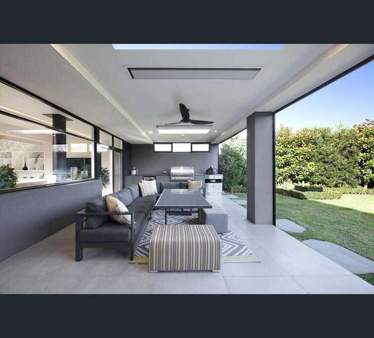 Family And Resort-style Setting * Melbourne