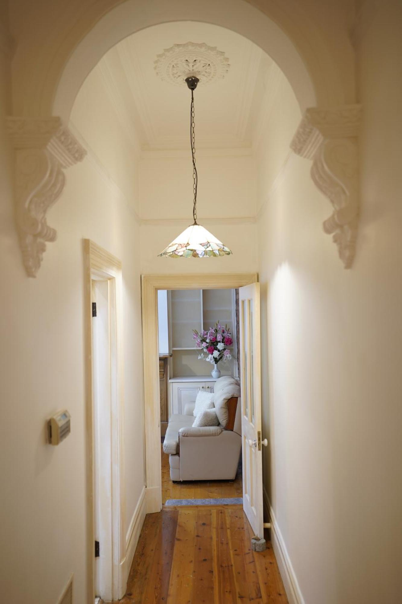 2 Bedrooms House In Carlton