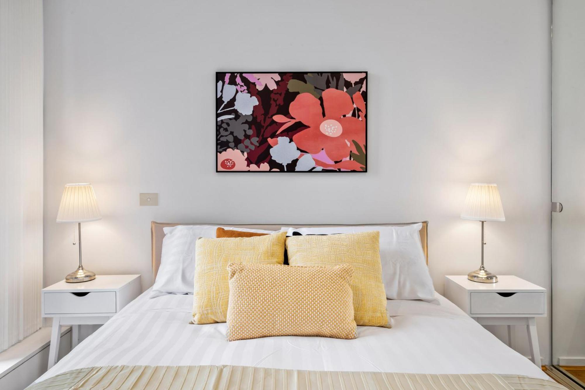 2-bed With Parking, Pool And Gym Apartment *