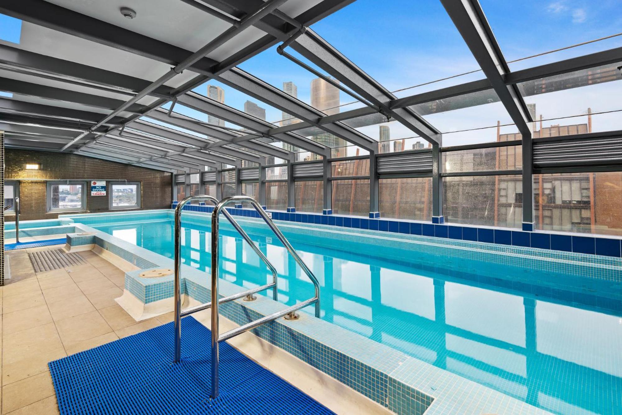 2-bed With Parking, Pool And Gym Apartment *