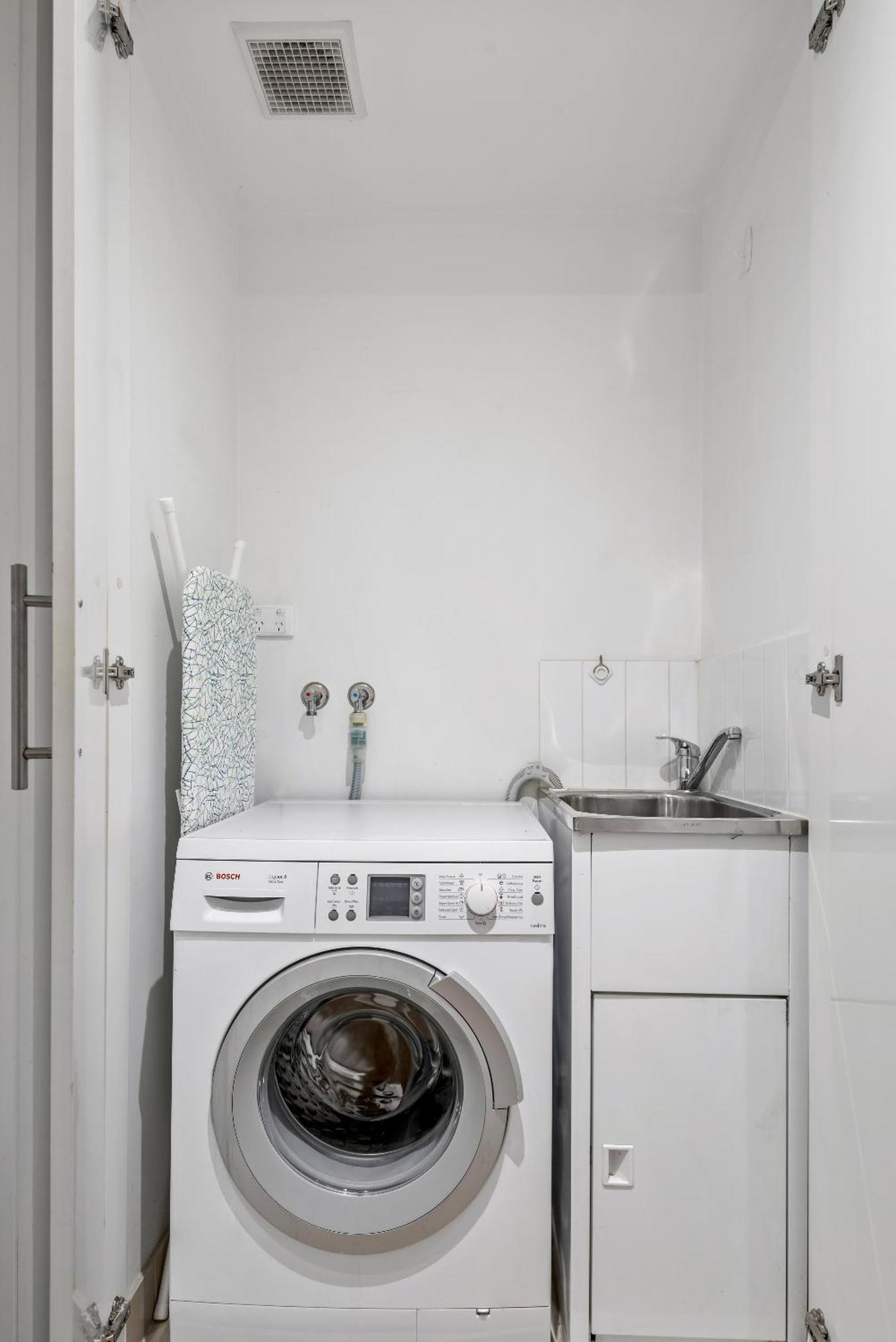 2-bed With Parking, Pool And Gym *