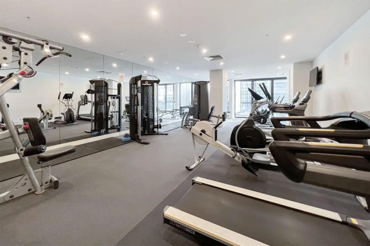 A Modern Near Southern Cross With Views Melbourne