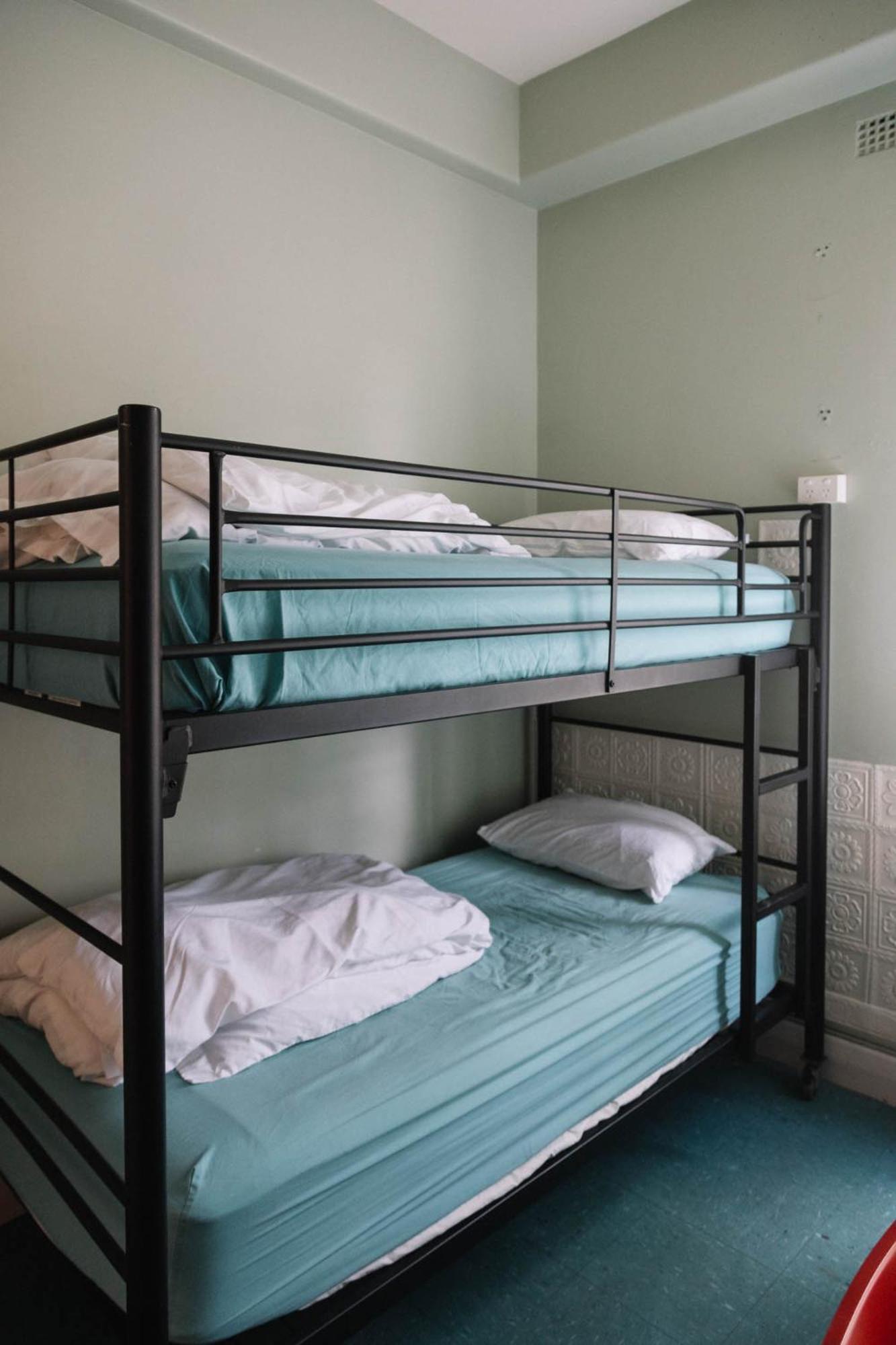 Carrichostel Hostel *