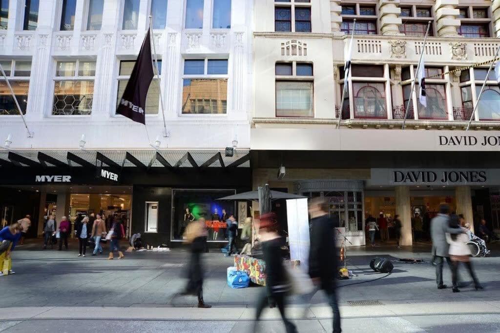 A Cozy 2br Near Views * Melbourne