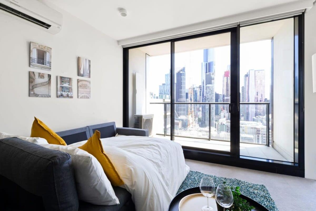 A Cozy 2br Near Views