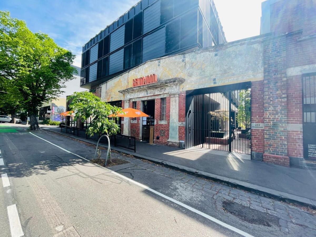 Modern In Flawless Fitzroy+carpark * Melbourne