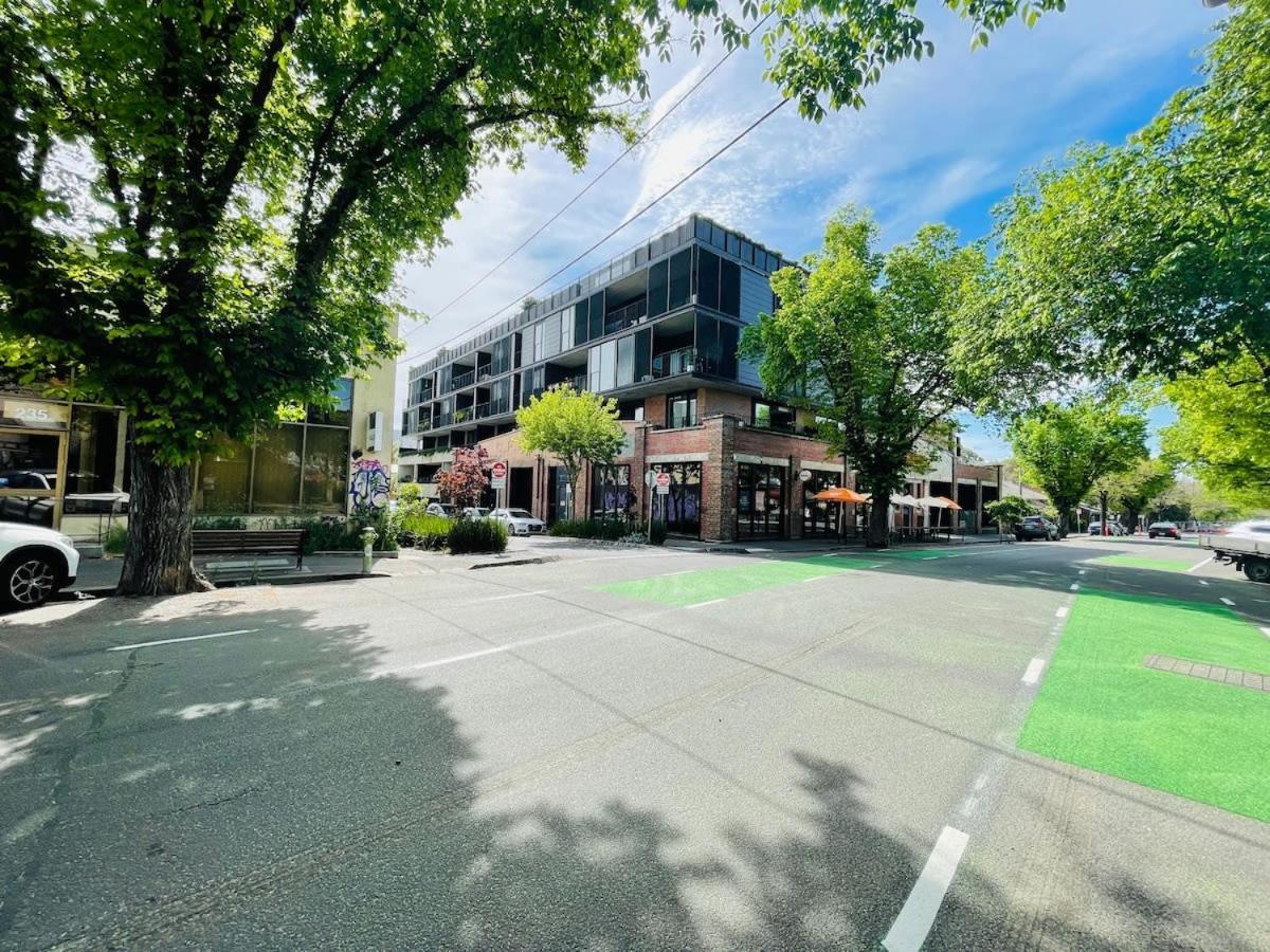 Modern In Flawless Fitzroy+carpark *
