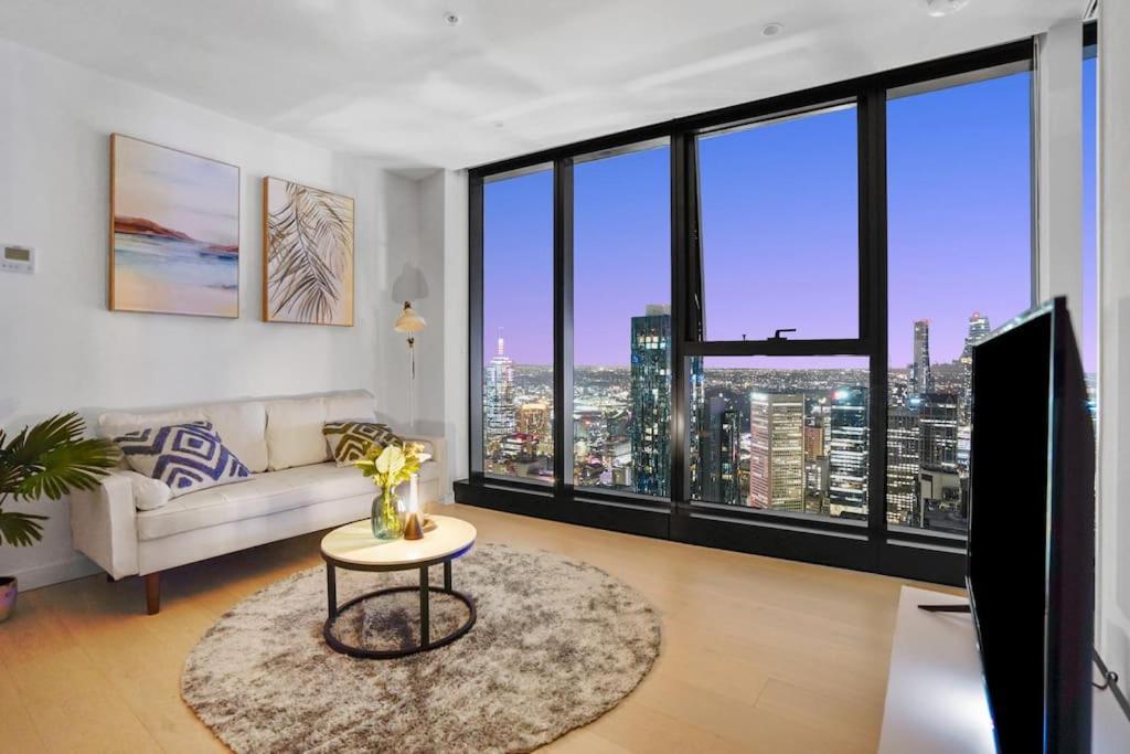 Apartment Lv 60 Skyline 2b 2b 1cp In Heart Of